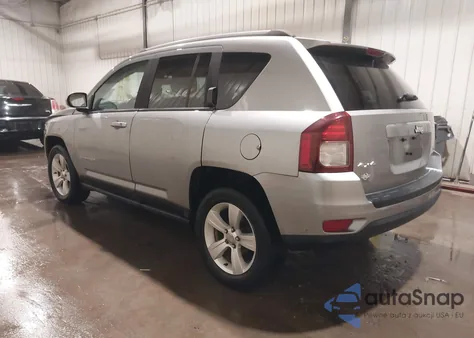 2016 Jeep Compass Latitude из США, поврежденный, VIN 1C4NJDEB2GD759501